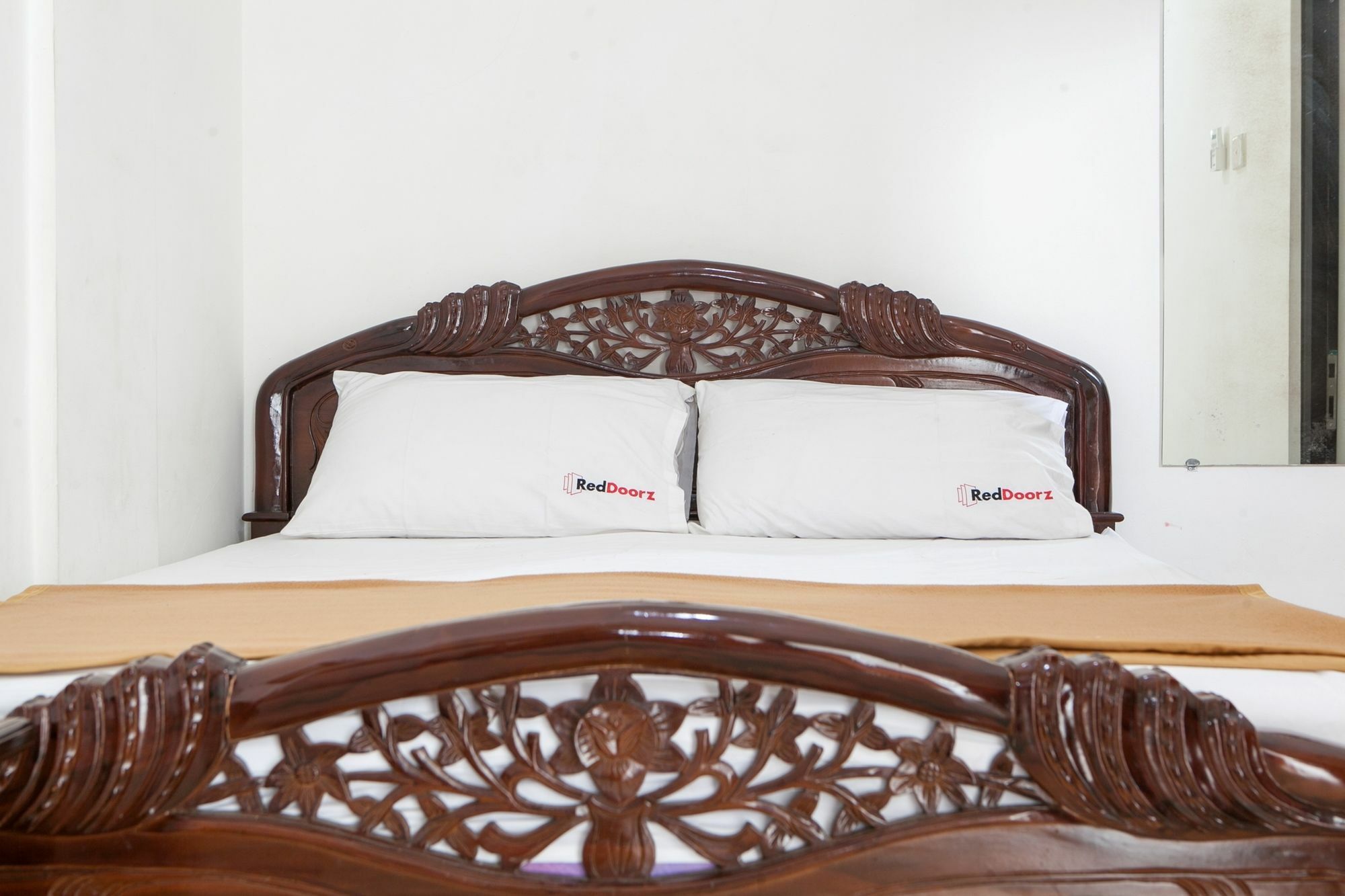 Reddoorz Near Tegalega Park Hotel Bandung Bagian luar foto